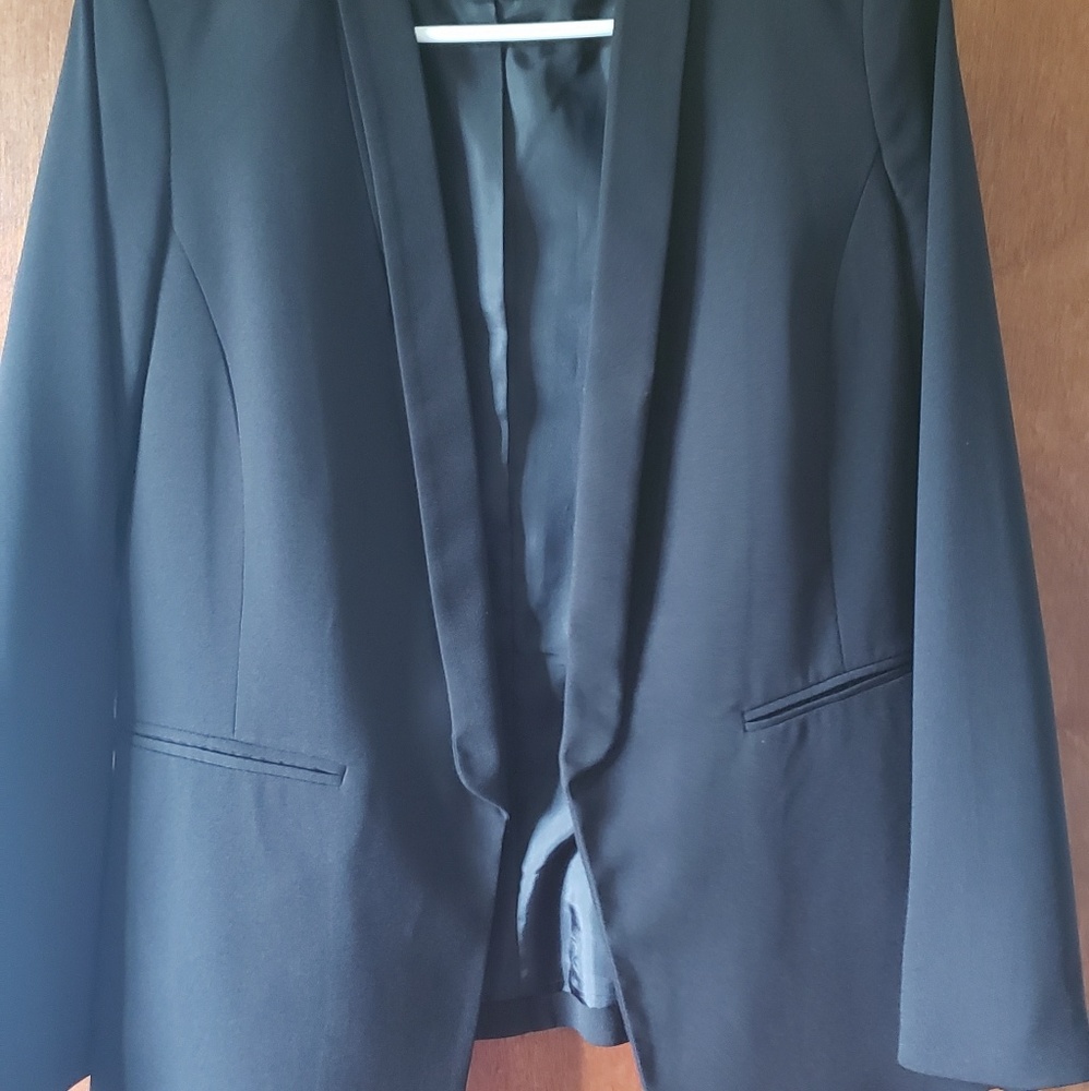 Black H and M Blazer